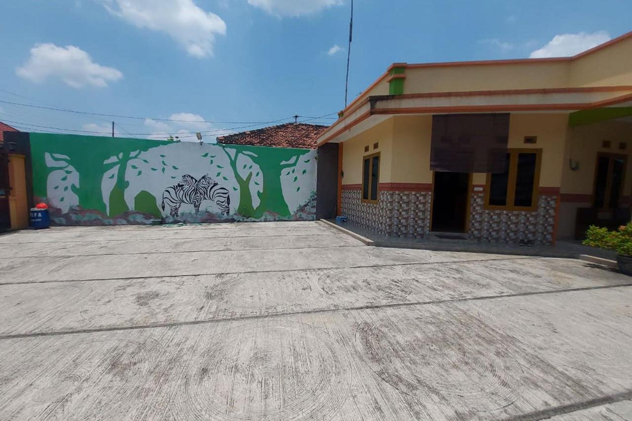 Homestay Fifa Syariah Pati Near Rsud Raa Soewondo Exteriér fotografie